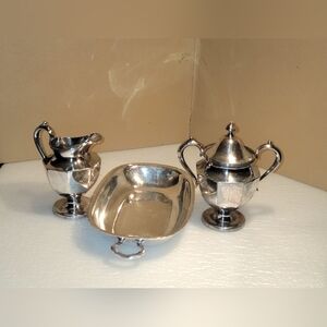 HARTFORD SILVER CO.  Silver Plated Tea Set CREAMER SUGAR BOWL AND TRAY